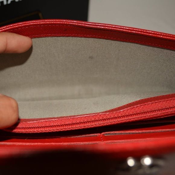 𝅺CHANEL Long Wallet Red Caviar Leather - Picture 13 of 16